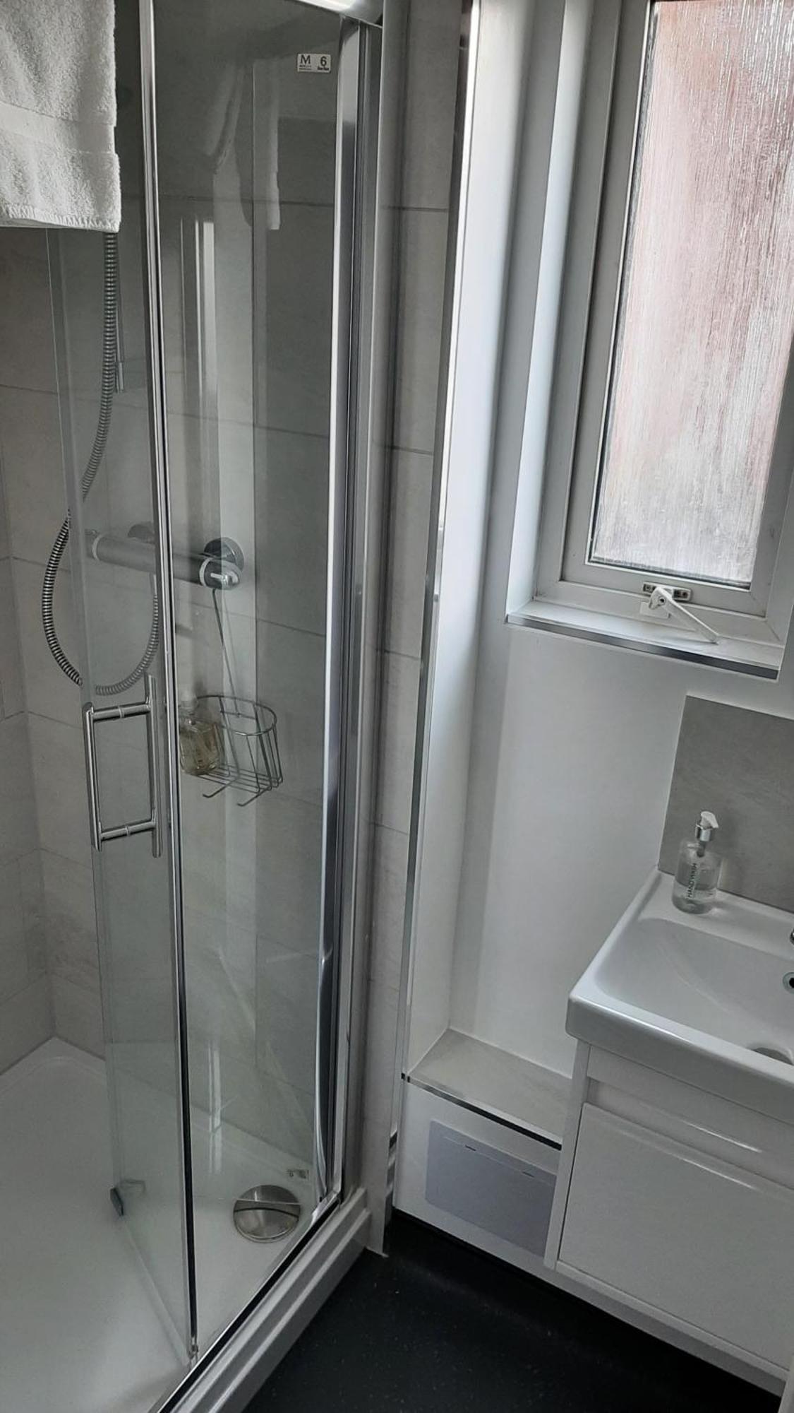 The Sportsview Guest House Oxford Bilik gambar